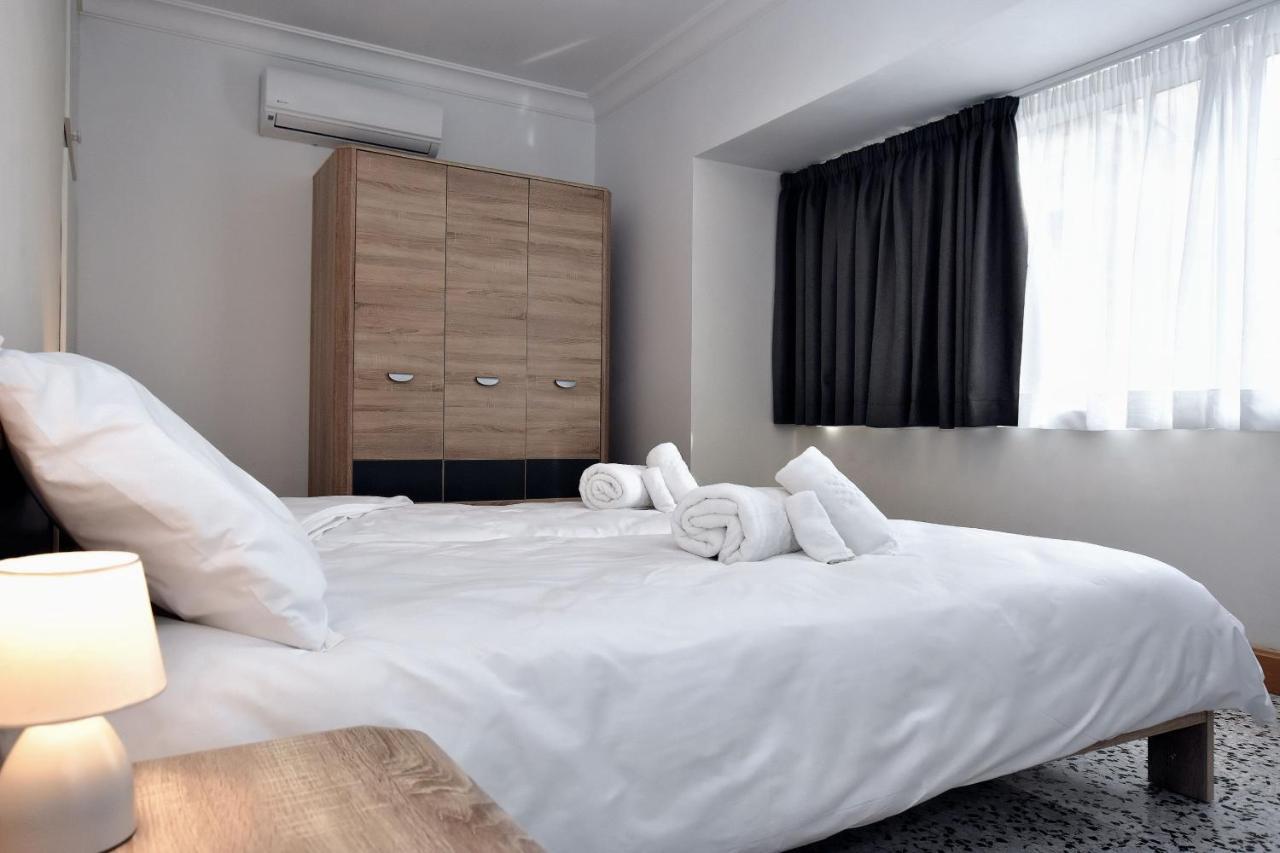 2 Bedroom, Central And Spacious Apartment With Sea View - 2 음시다 외부 사진
